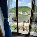 شقة Mit Moselblick Im Moselhaus *
